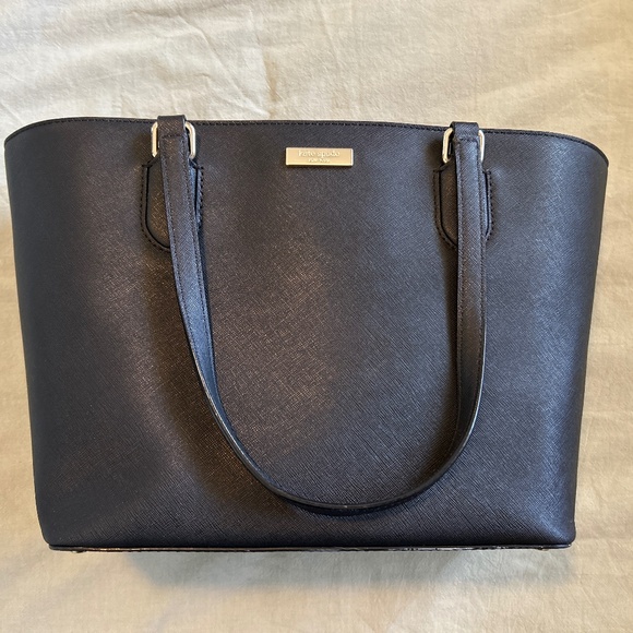 kate spade Handbags - Kate Spade Purse